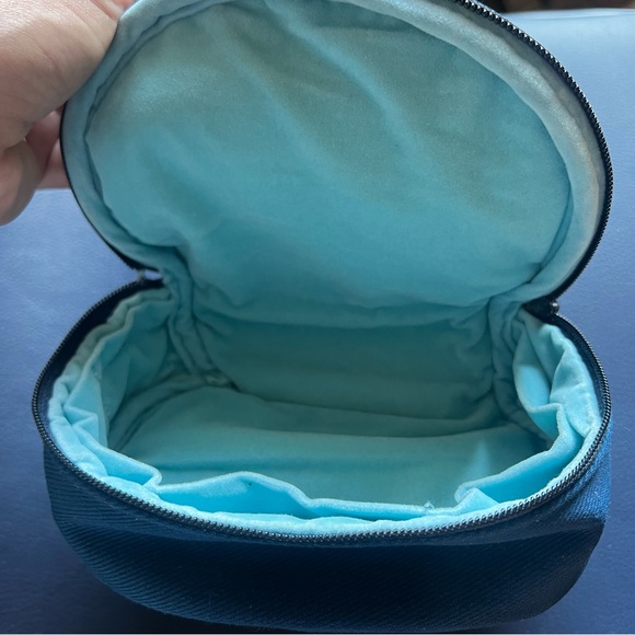 Vintage Jewelry Travel Case Holder - Picture 5 of 6